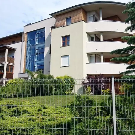 Apartament Wczasowa *